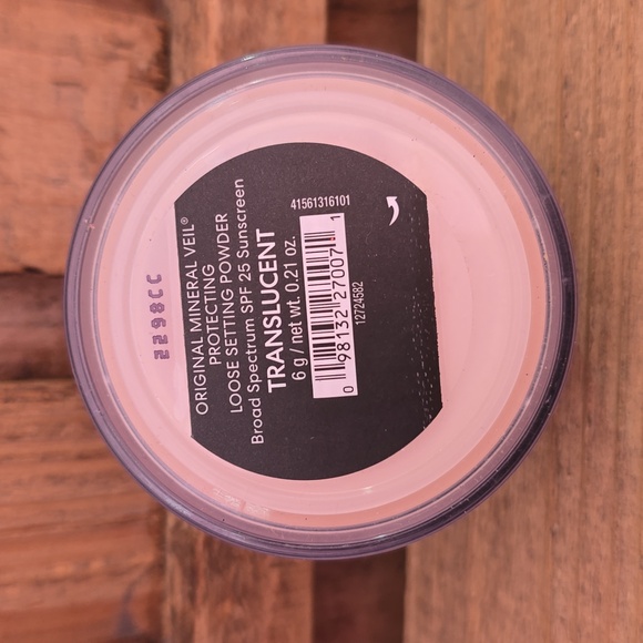 bareMinerals Original Mineral Veil-Translucent - Picture 3 of 3